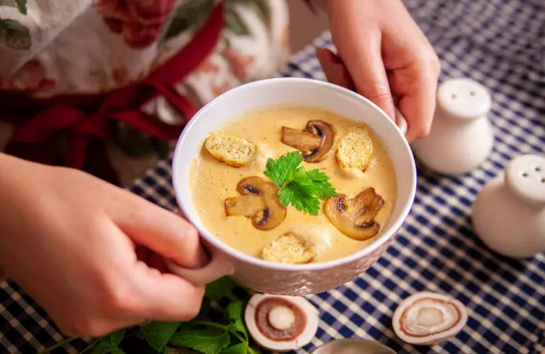 Hrybnyy Sup Pyure 18 768x500 1